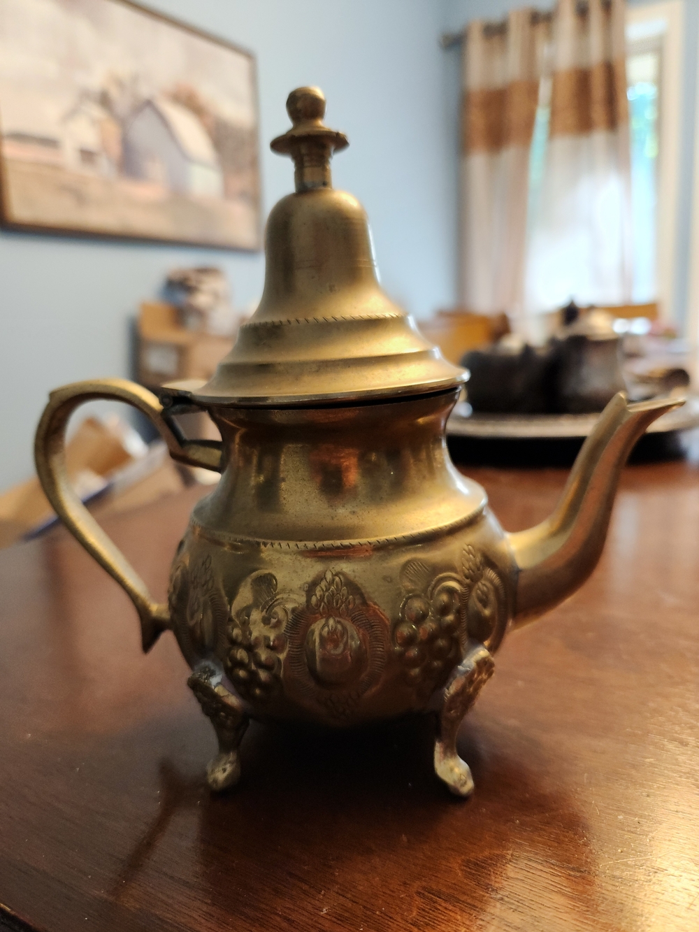 Source Unknown Brass-Tone Decorative Teapot with Embossed Floral Motif
